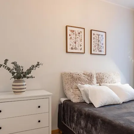 Cozy Riia Kvartal With Free Parking And Air Conditioning Apartament Tartu