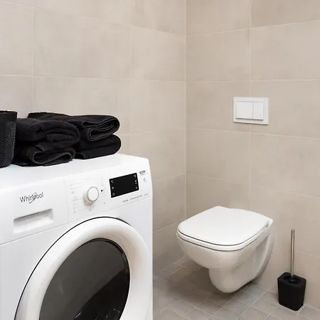 Cozy Riia Kvartal With Free Parking And Air Conditioning