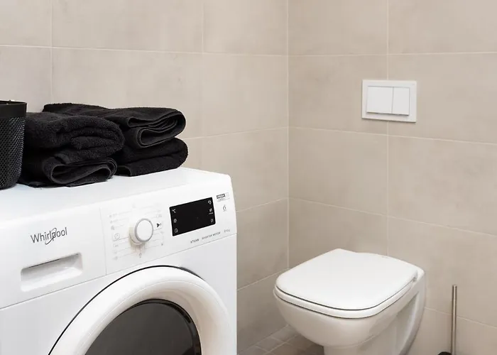 Cozy Riia Kvartal With Free Parking And Air Conditioning